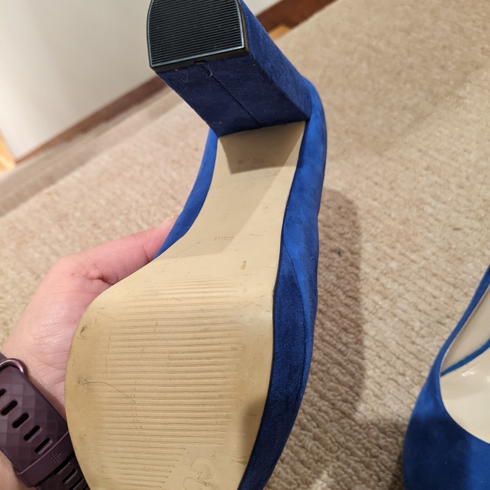 Heels - Picture 5 of 5